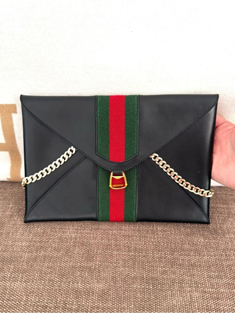Authentic Gucci vintage black leather clutch bag red green accents